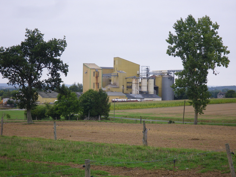 L'usine à la campagne, symbole d'une union équilibrée entre primaire et secondaire, au bénéfice des territoires.