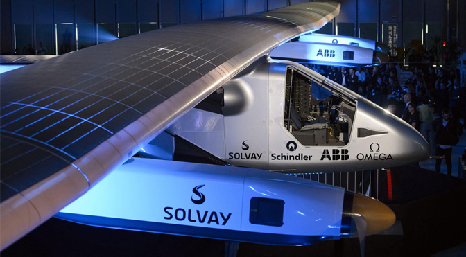 L’avion solaire entame son tour du monde
