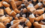 La France songe à taxer les cigarettiers pour la pollution des mégots