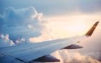 Voyages en avion, des pistes pour réduire l’empreinte carbone