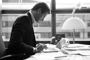 Primaires EELV, le favori Jadot dit vouloir en finir avec l’écologie punitive