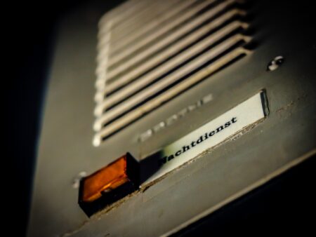 Énergie : vers l’interdiction du démarchage à domicile