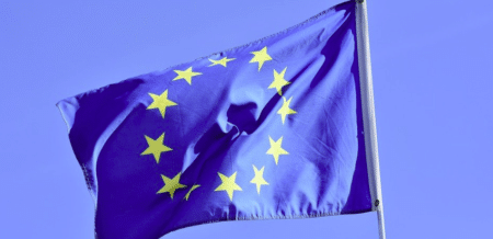 La Commission européenne promet un milliard pour faciliter l’accès aux vaccins