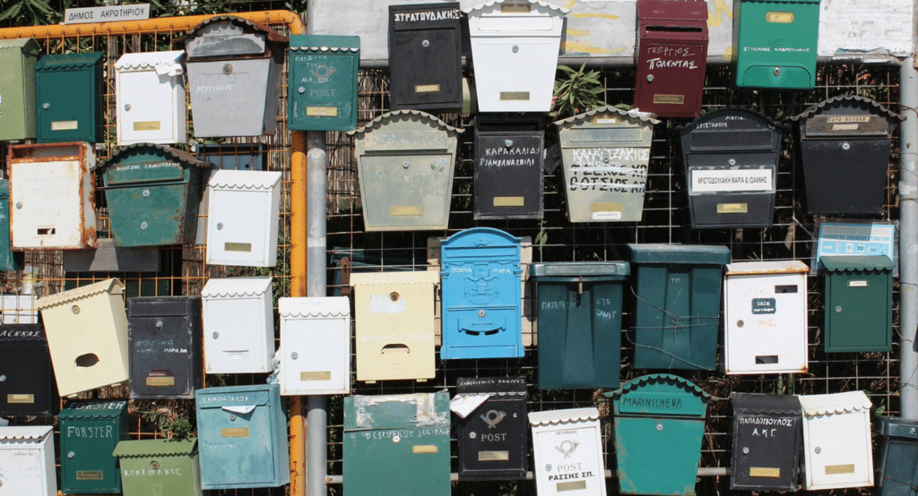 Distribution des tracts électoraux : deux entreprises convoquées au ministère de l’Intérieur