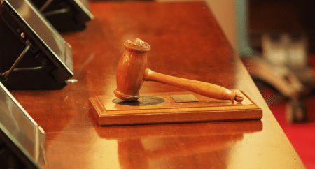 Mort de Georges Floyd : le policier condamné à une peine de prison exceptionnelle