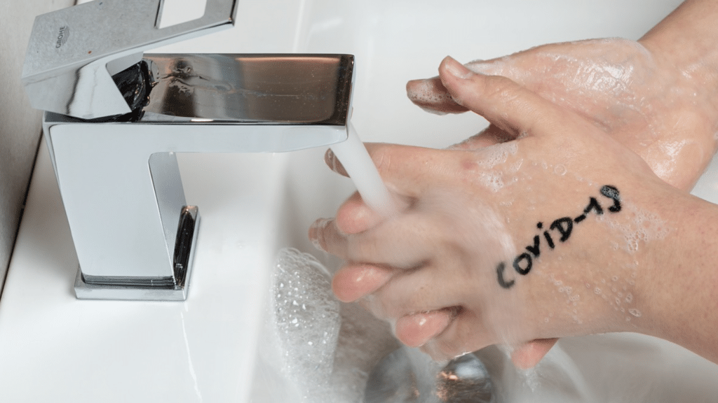 Selon l’OMS il est possible de mettre un terme au Covid