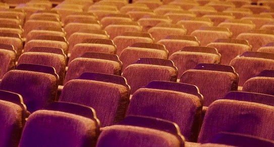 Chronologie des médias, l’évolution du règlement inquiète Canal +