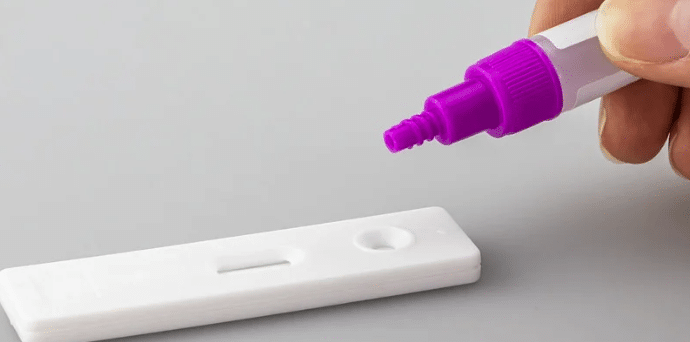 Le variant issu d’Omicron n’inquiète pas les autorités