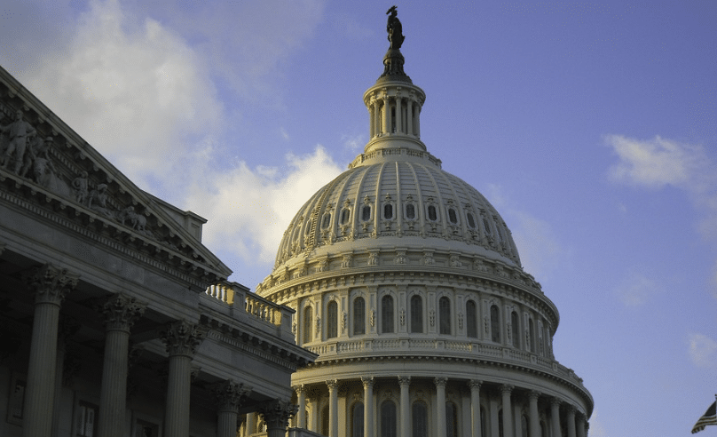 Ukraine : Washington annonce une aide militaire et humanitaire de 13,6 milliards de dollars