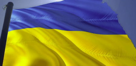 Ukraine : le président Zelenskyy remercie la France pour son soutien