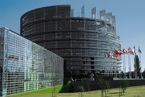 L’UE veut diminuer de moitié le nombre de sacs plastiques d’ici 2017