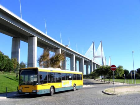 Transition énergétique : 100 000 emplois verts doivent être créés d'ici 2017