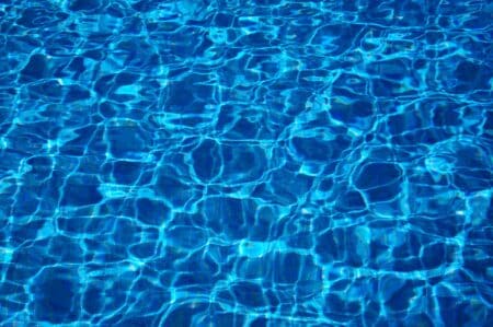 Les piscines publiques : un levier d’inclusion sociale important pour les municipalités