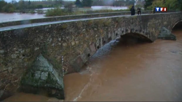 Quatre morts et des disparus dans les intempéries du Sud-Est