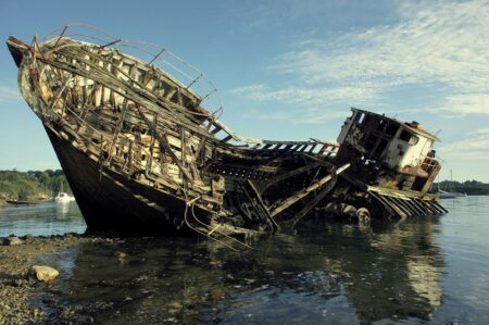 Vers le recyclage obligatoire des navires