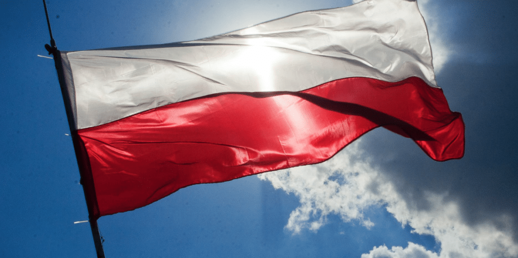 A quelques mois des Européennes, les partis pro Bruxelles remportent les législatives polonaises