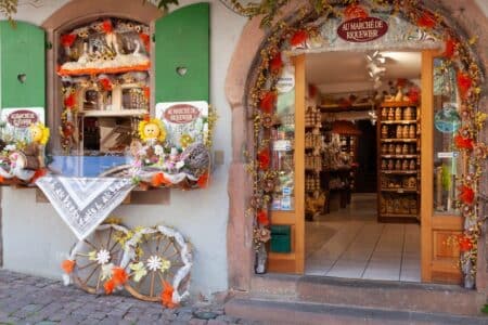 Les commerces de proximité, catalyseurs du développement social en ville