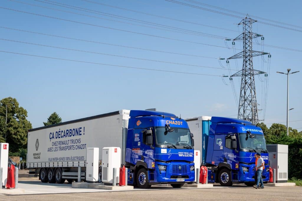 Livraison des usines : Renault Trucks se met à l’électrique