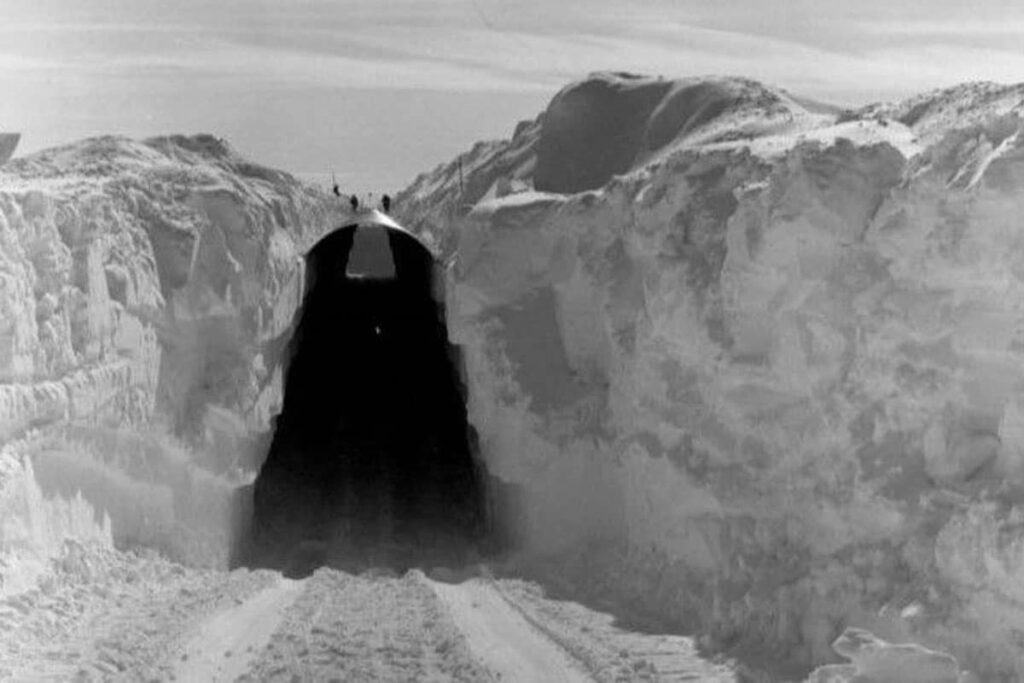 Alerte Base Militaire Secrete Decouverte Groenland Vous Nen Croirez Pas Vos Yeux