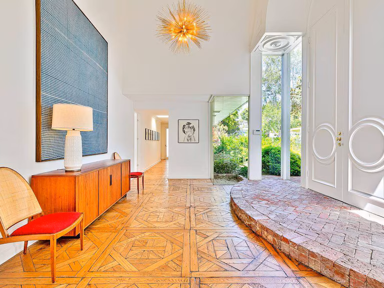 Gmcb4dnipbglpojeeonu5477b4