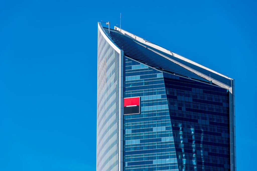 Un stagiaire de la Société Générale au cœur d'une histoire de détournement de fonds