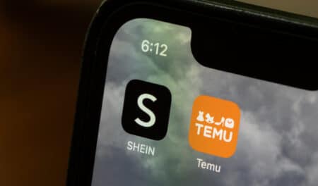 Fast fashion : une taxe pour stopper Shein et Temu