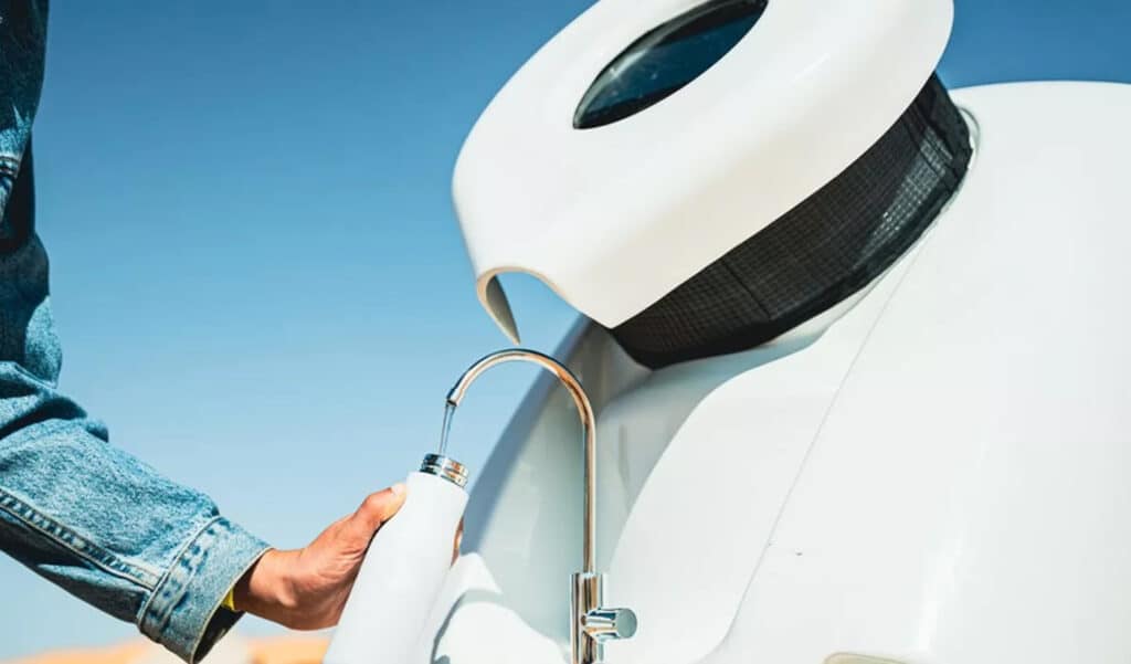 Cet appareil révolutionnaire transforme l'air en eau potable