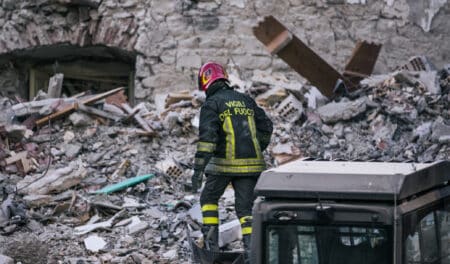 Séisme en Birmanie, la nature se déchaine et fait plus de 3 000 morts