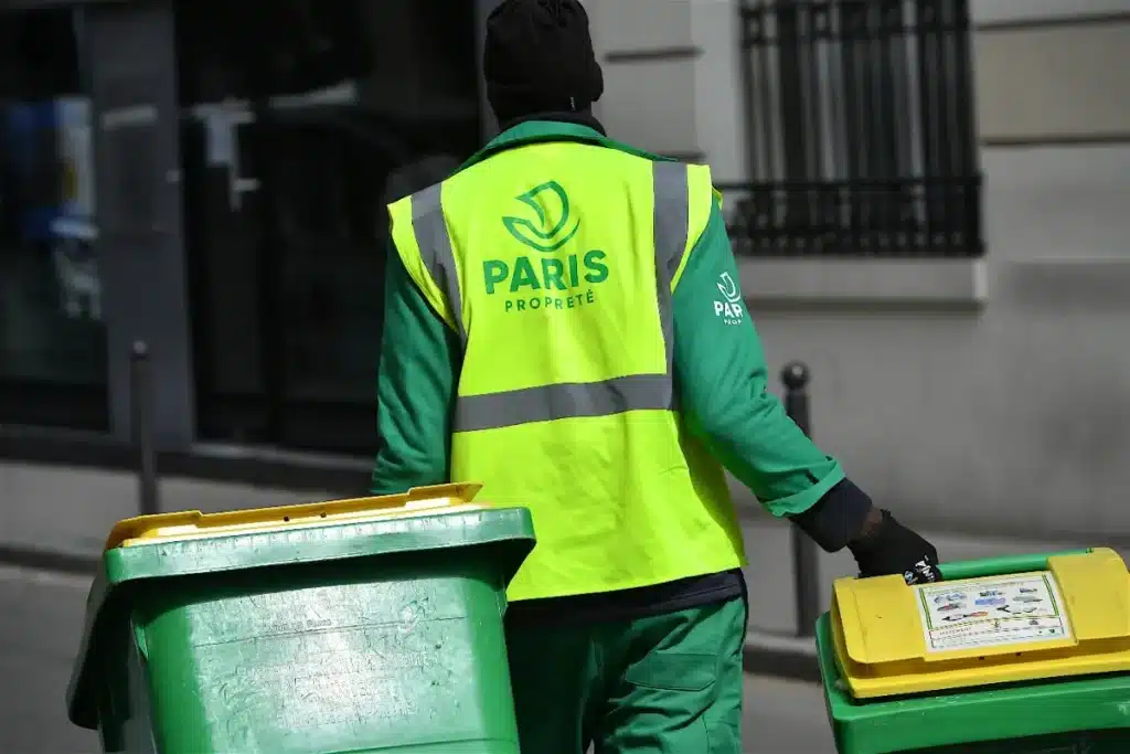 Des sacs-poubelle transparents pour mieux trier… ou pour mieux vous espionner ?