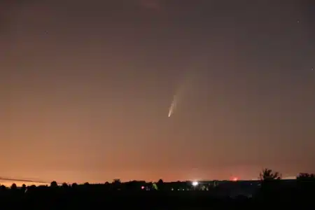 Deux ans après l’impact en Normandie, une révélation alarmante remet en cause nos défenses contre l’espace