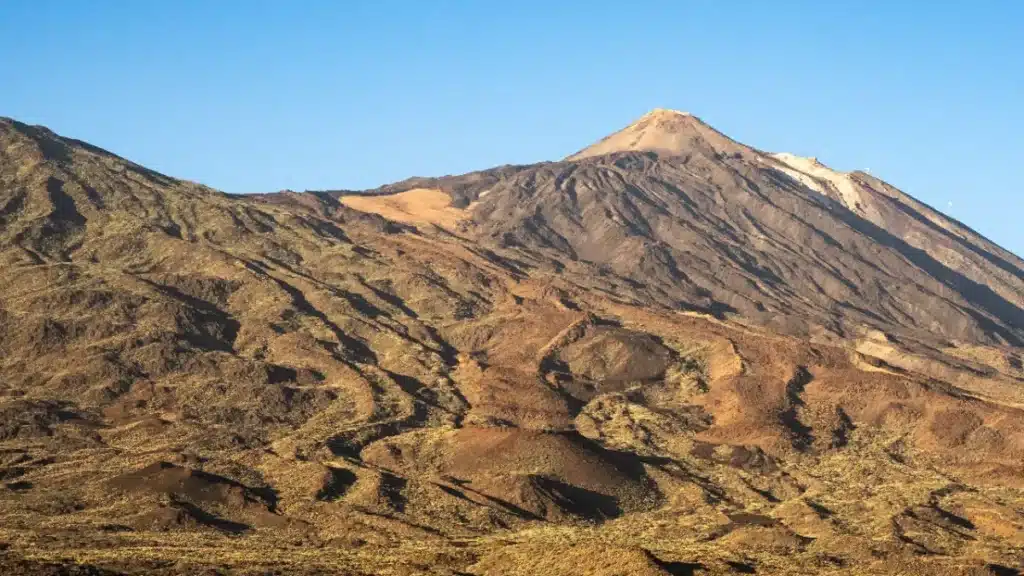 Ce volcan endormi depuis 700 000 ans se réveille… faut-il craindre le pire ?