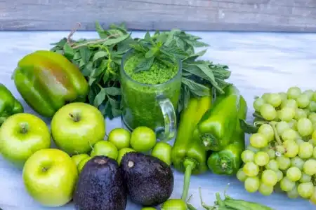 Voici les fruits et les légumes qui contiennent le plus de pesticides : vous les mangez régulièrement