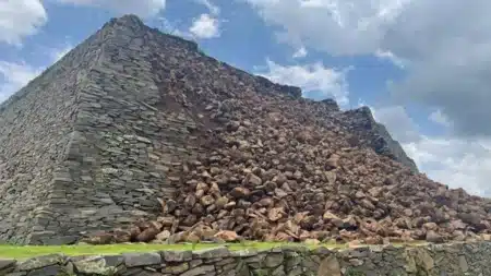 Cette pyramide mexicaine a survécu 1 500 ans avant de s'effondrer en un tas de gravats à cause de la pluie