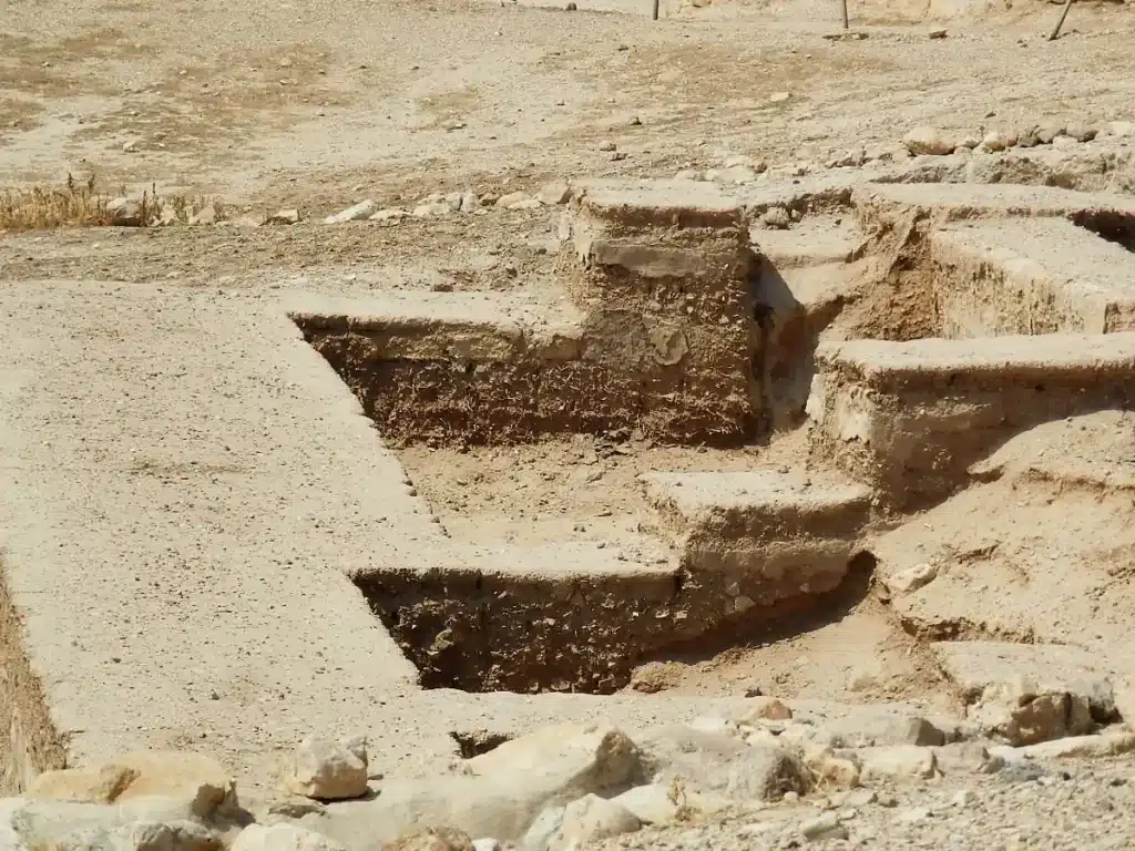 Cette nécropole de 5 000 ans découverte en Égypte change ce que les archéologues croyaient savoir sur les origines des grandes pyramides