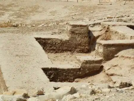 Cette nécropole de 5 000 ans découverte en Égypte change ce que les archéologues croyaient savoir sur les origines des grandes pyramides