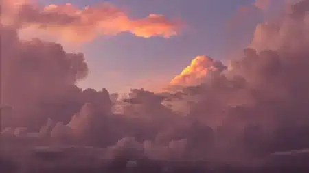 Un nuage pèse 500 tonnes, soit plus qu'un Boeing 747 et pourtant, il ne vous tombe pas sur la tête