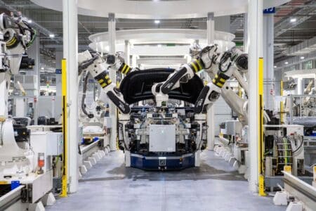 Fin de vie des véhicules : l’Europe veut récupérer plastiques, métaux et batteries
