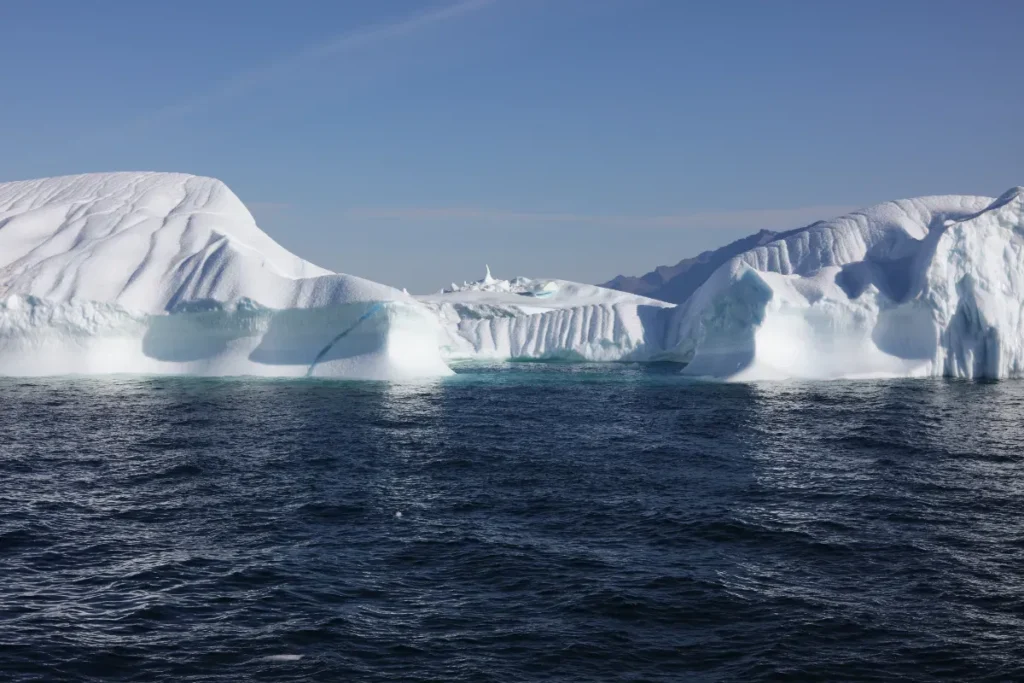 Un iceberg géant a traversé l'Alaska jusqu'à l'Iowa : le projet fou de l'Arabie Saoudite pour transformer la glace en eau potable