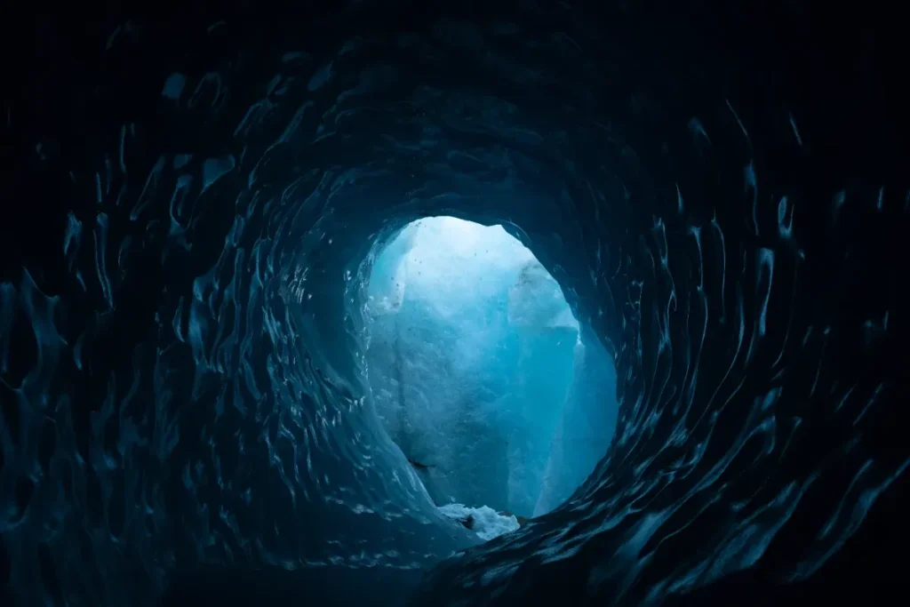 La Chine perce 3 413 mètres de glace en Antarctique et atteint un lac que personne n'a touché depuis des millions d'années