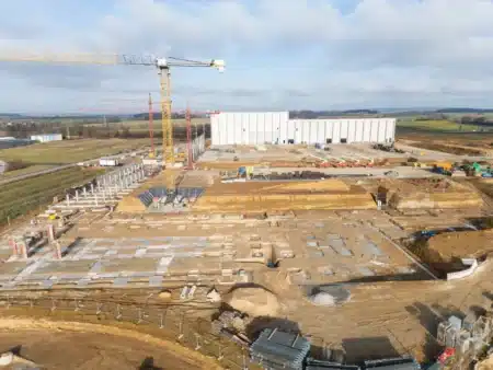 Mauvaise nouvelle pour cette commune française : Google installe un data center, les élus claquent la porte et les habitants redoutent une pollution aux PFAS