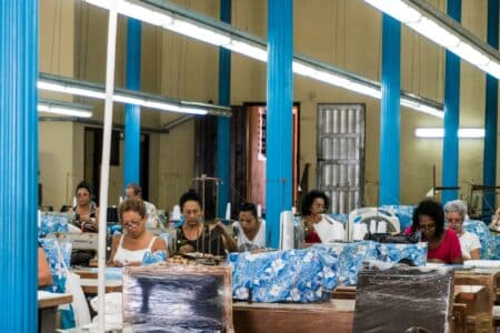 Textile : le nouveau standard Fairtrade responsabilise les marques