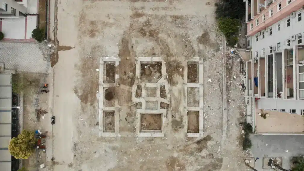 Des archéologues fouillent un temple païen en Bulgarie et tombent sur une sculpture que personne n'attendait : « on n'avait jamais vu ça dans les Balkans »