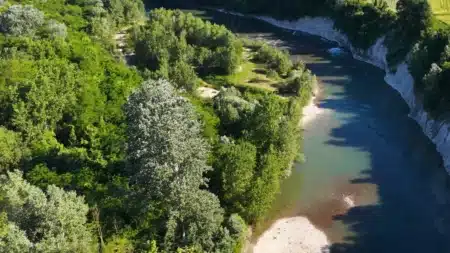 En 2003, un couple américain a acquis un terrain au bord d'une rivière : désormais, ses 23 hectares sont protégés à jamais