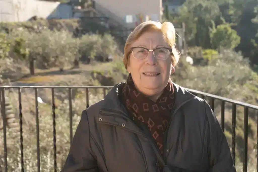 Giussepina, l'ermite qui habite dans les montagnes à environ 3 000 mètres d'altitude : « Quand je dors, j'ai chaud, car j'utilise 16 couvertures à la fois »