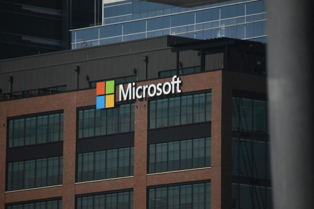 Microsoft propose un départ volontaire à 60.000 salariés avant fin 2026