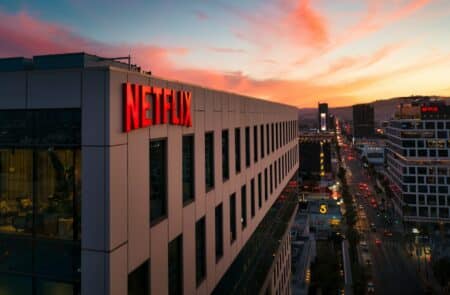 Netflix licencie 1.000 salariés : la RSE à l'épreuve de la rentabilité